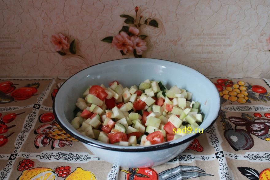 Вкусный и простой рецепт баклажанов в духовке с фото