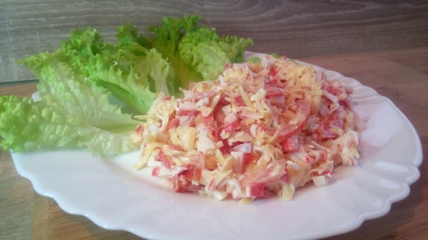Вкусный крабовый салат, фото